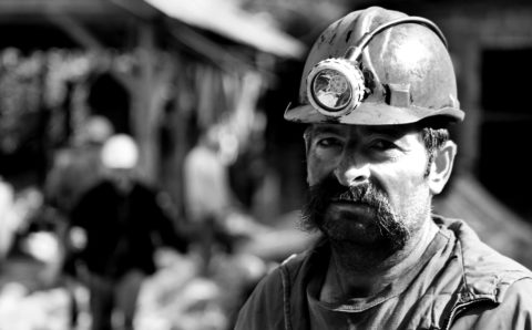29 шахтеров госпитализировано после задымления шахты в Кемеровской области