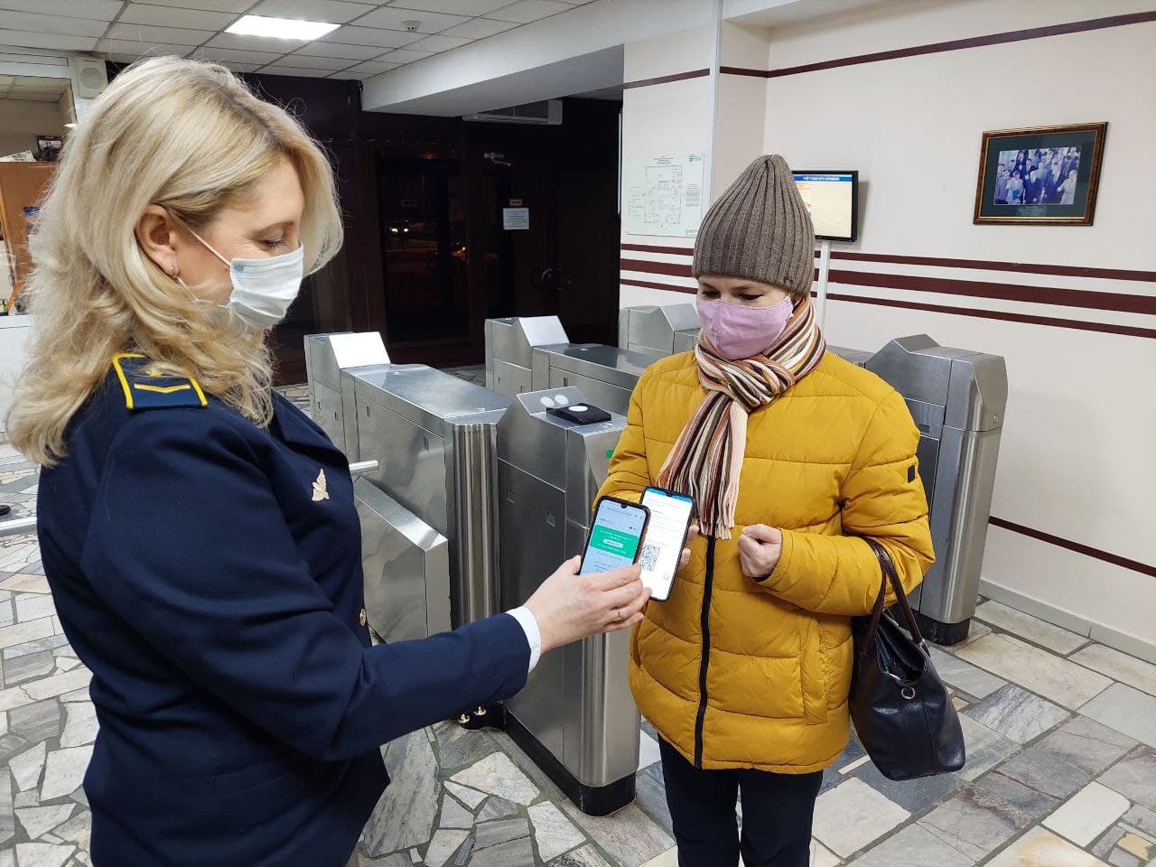 Казанский метрополитен открыл вакансию контролера QR-кодов