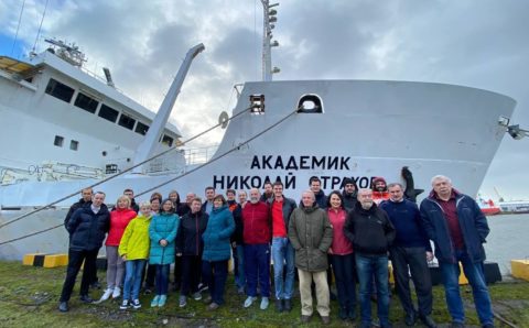Экипаж арестованного судна «Академик Иоффе» прибыл в Калининград