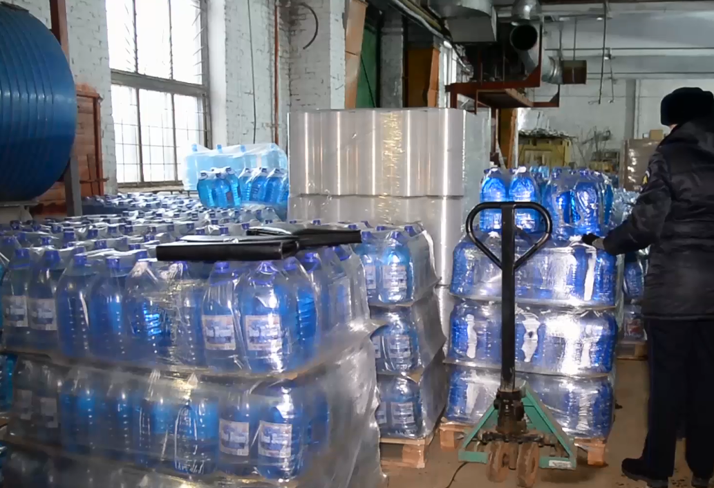 Еще один завод по производству стеклоомывающей жидкости с метанолом обнаружили и закрыли в Перми