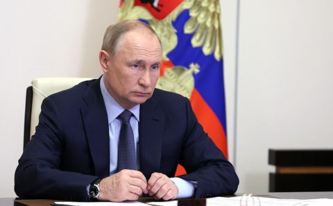 Путин высказался в поддержку развития генетических технологий