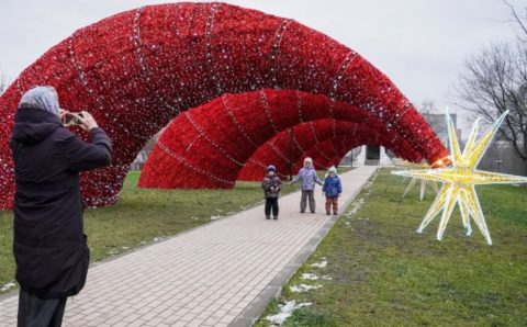 Парк «Яуза» в Москве впервые украсят к Новому году и Рождеству