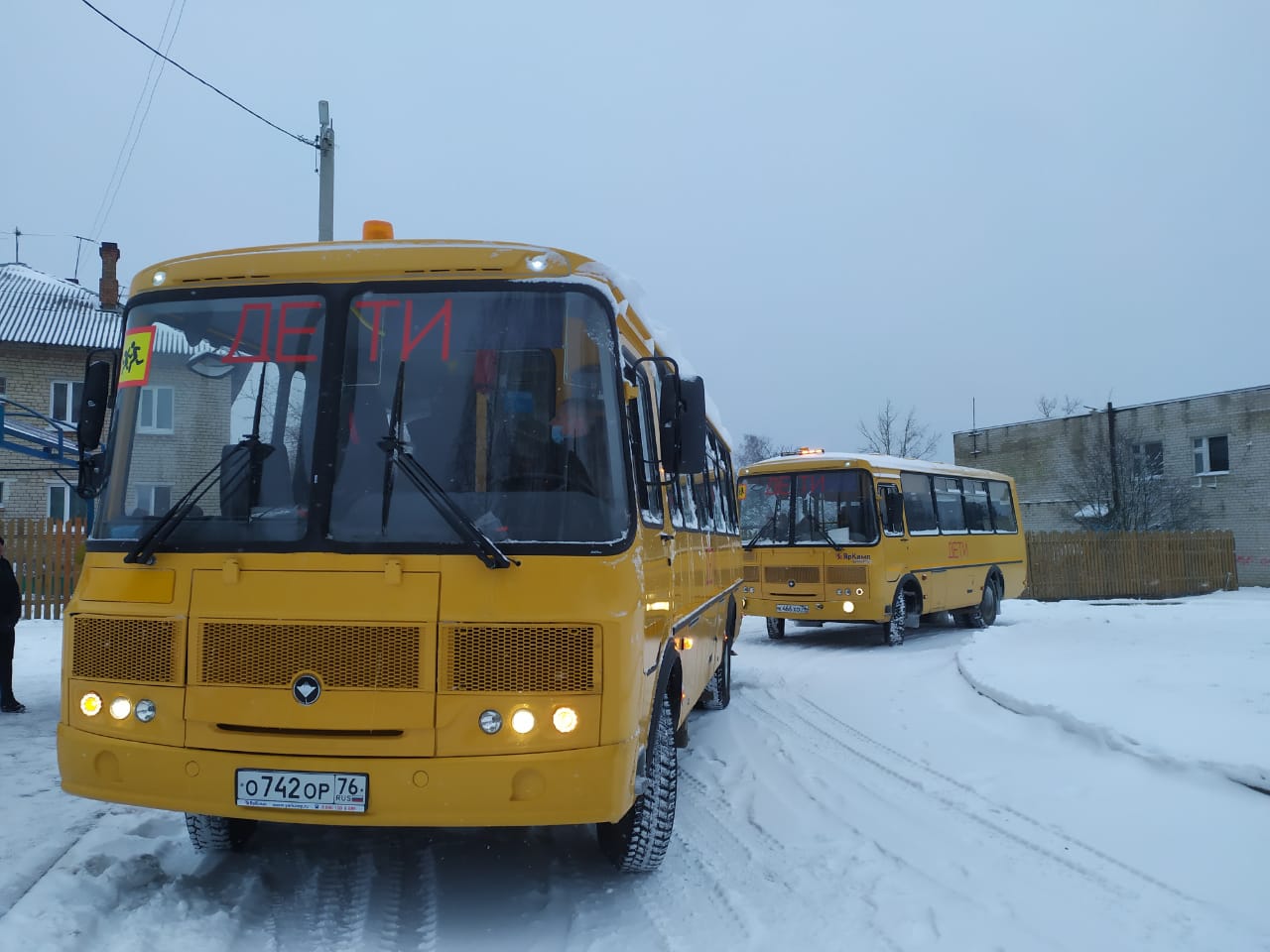 В Ярославской области на маршруты вышли новые школьные автобусы