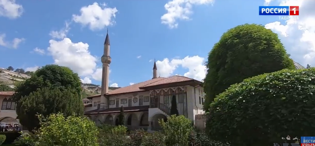 В Крыму отреставрируют закрытые залы 2 этажа Ханского дворца Бахчисарая