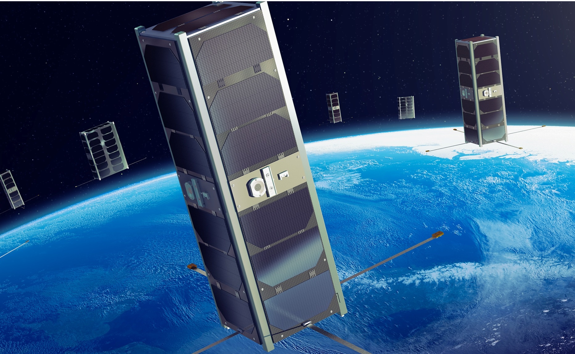 Роскосмос запустит 20 микроспутников для образовательных программ