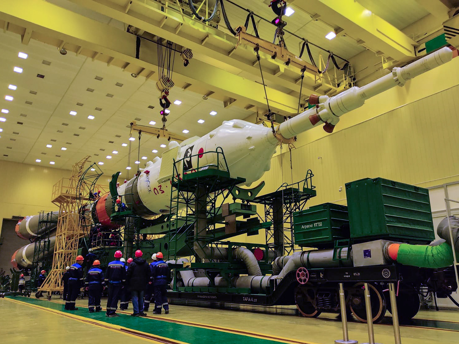 На Байконуре подготовили ракету «Союз-2» к вывозу на стартовую площадку