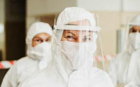 Отделение для зараженных «омикроном» открылось в больнице Якутска