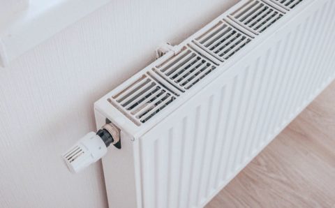 В Москве из-за похолоданий увеличили температуру в системах отопления