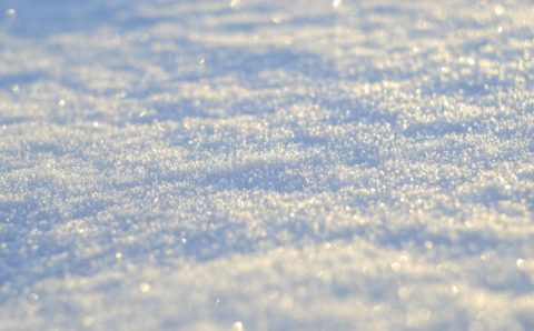 Сильный снег вынудил объявить в Краснодарском крае штормовое предупреждение