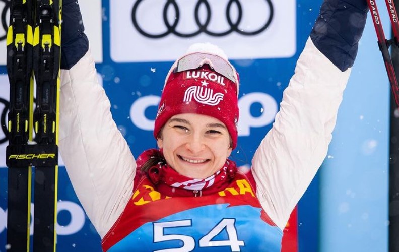 Лыжница Непряева стала третьей в гонке на «Тур де Ски»