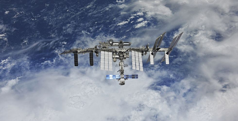 Высоту орбиты МКС увеличат для подготовки к старту «Союза»