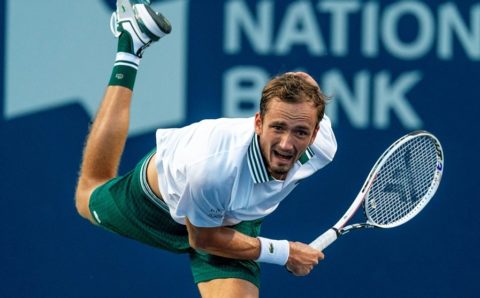 Российский теннисист обыграл американца и вышел в четвертьфинал Australian Open