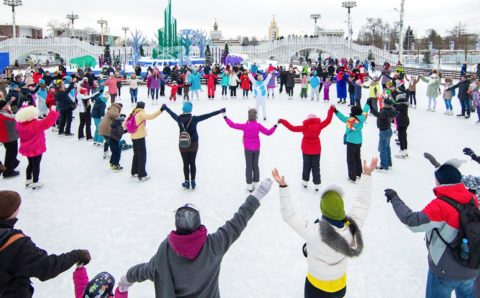 Программа «Союзмультпарка» ждёт гостей катка ВДНХ в благотворительный день