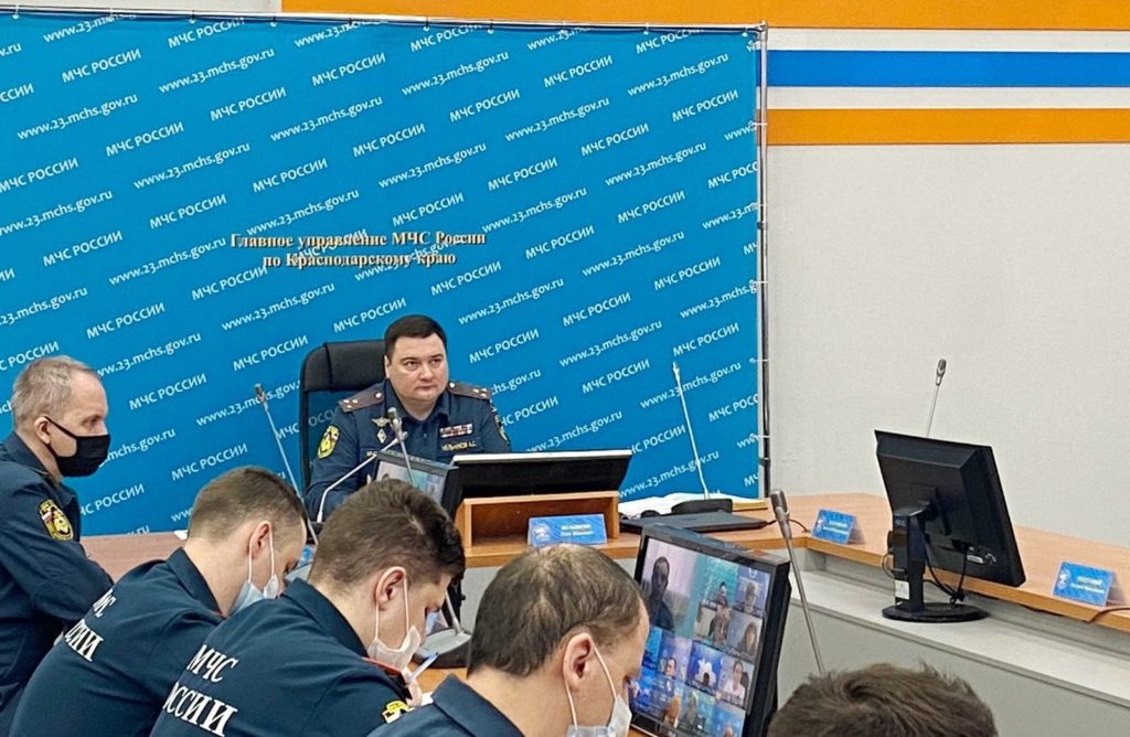 Кубань готовится к встрече с грозой, ливнями и штормовым ветром