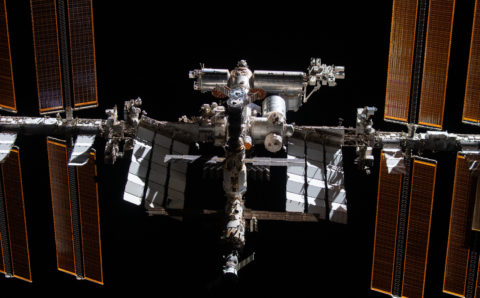 Специалисты ЦНИИмаш откорректируют орбиту МКС