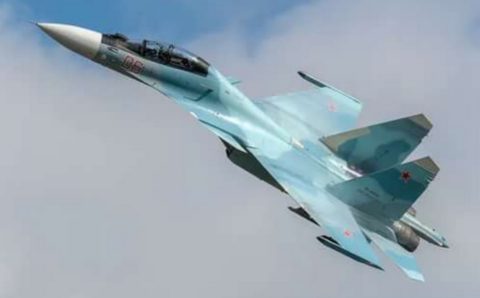 Российские экипажи многоцелевых истребителей Су-30СМ провели масштабные учения