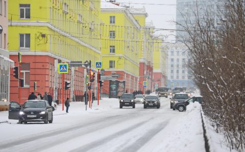 В Норильске из-за непогоды разрешили первосменникам не приходить в школы