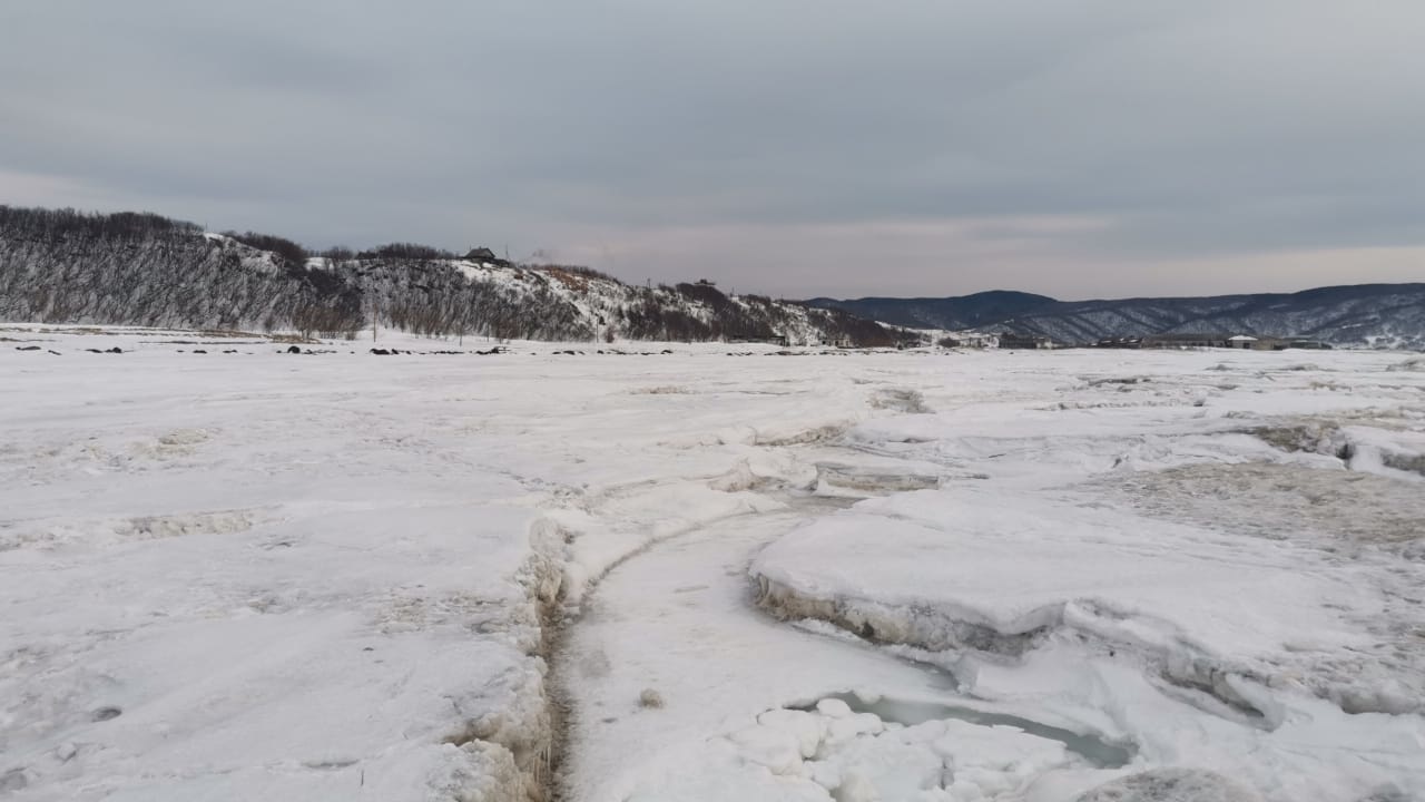 Льдина с рыбаками оторвалась в Сахалинской области