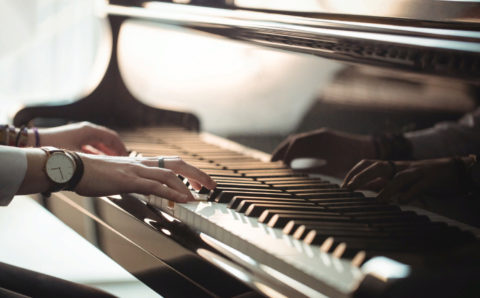 В Москве профессиональные музыканты организуют мастер-класс для юных учеников