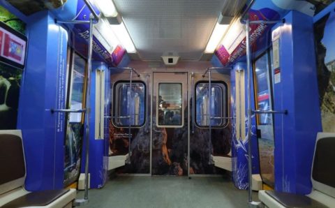 Состав московского метро пополнил крымский поезд