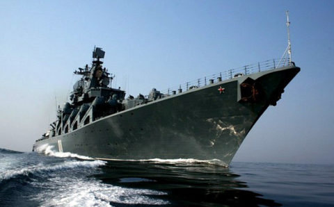 Боеприпас сдетонировал на ракетном крейсере «Москва» в Чёрном море