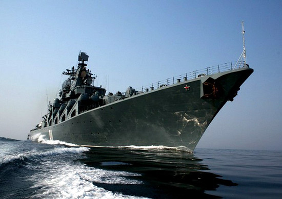 Боеприпас сдетонировал на ракетном крейсере «Москва» в Чёрном море