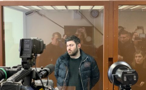 Обвиняемого в инвестиционных мошенничествах блогера Хизри Запирова арестовали до 3 мая