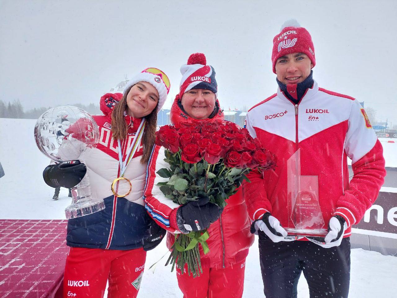 Лыжница Непряева получила «Большой хрустальный глобус» за победу на Кубке мира