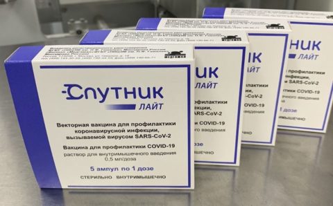 В Белоруссии выпустили первую серию вакцины «Спутник Лайт»