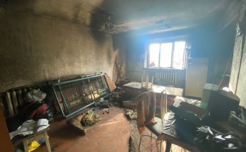 Пятиэтажка в Иркутске воспламенилась из-за стихийного майнинга