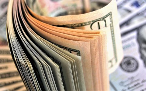 ЦБ назвал фейком сообщения о возобновлении закупок валюты для сдерживания курса рубля