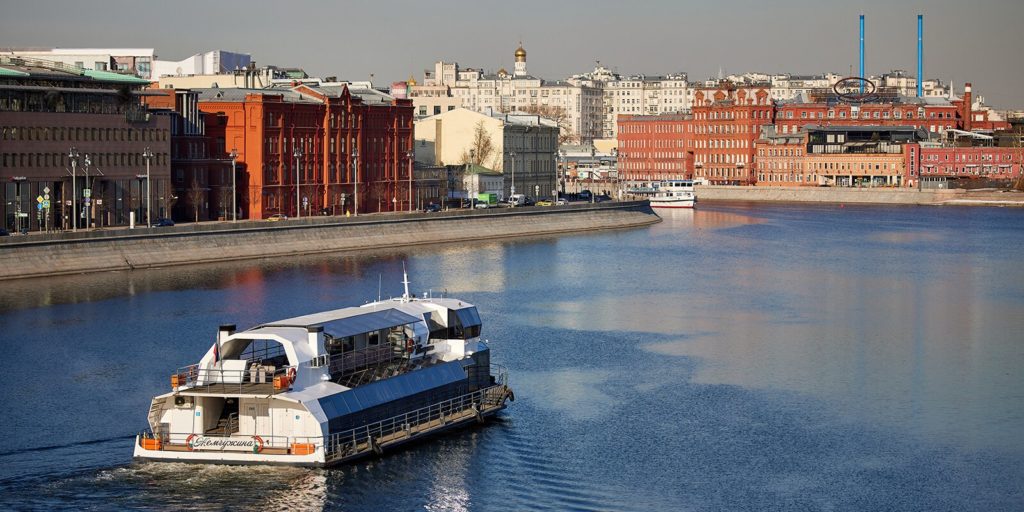 Речные трамвайчики вернутся к перевозке пассажиров в Москве после многолетнего перерыва