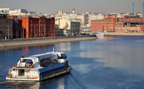 Речные трамвайчики вернутся к перевозке пассажиров в Москве после многолетнего перерыва