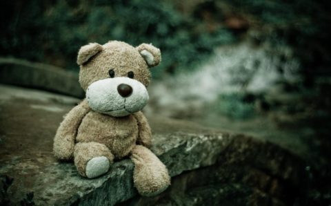 В Якутии ребенок погиб от удара током, играя во дворе частного дома