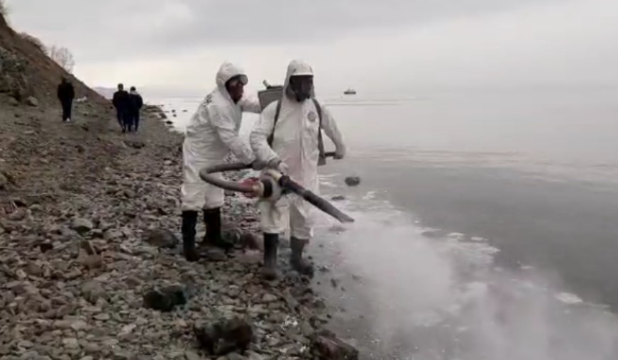 На Камчатке не допустили разлива нефтепродуктов в Авачинской бухте
