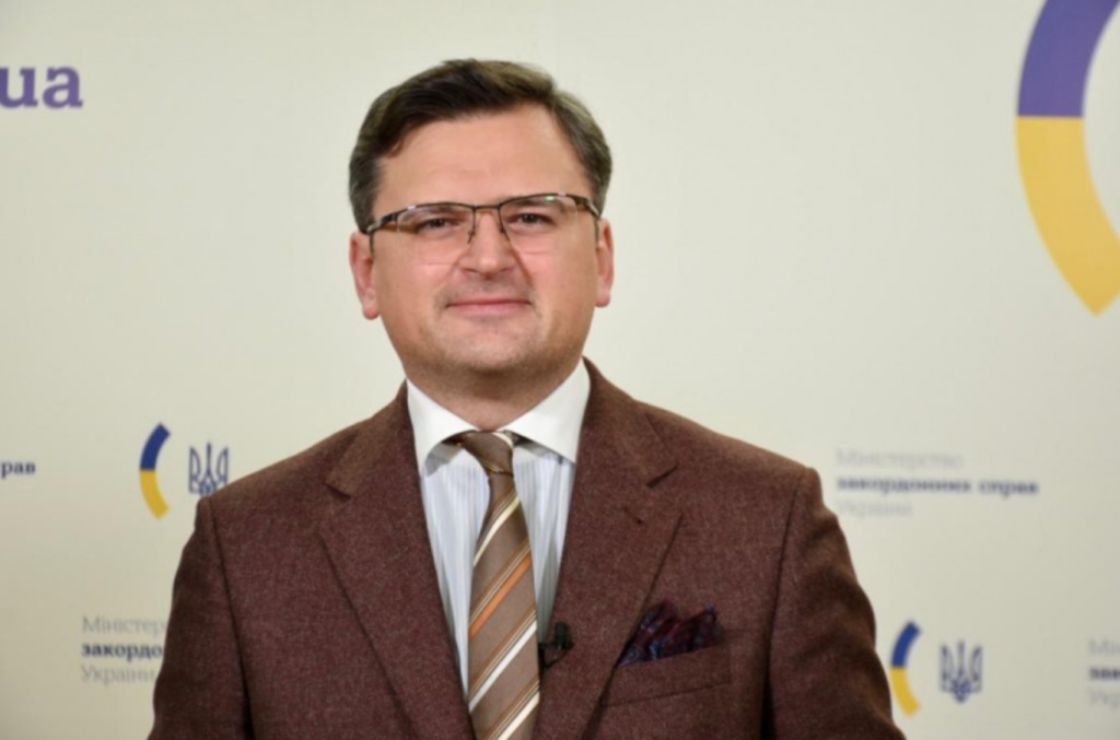 МИД Украины: Киев станет воевать лопатами, если Запад откажется поставлять вооружения