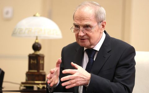 Валерий Зорькин: Оставив Крым Украине, Ельцин лишил юридических гарантий 12 млн русских