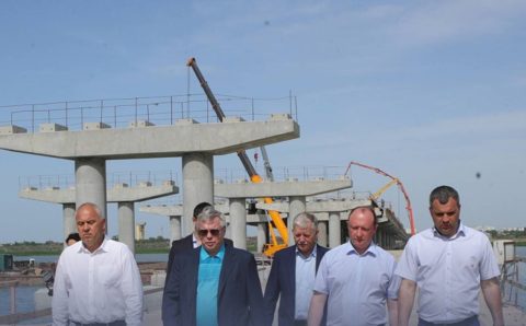 Строительство моста через балку Сухо-Соленовская идет с опережением срока