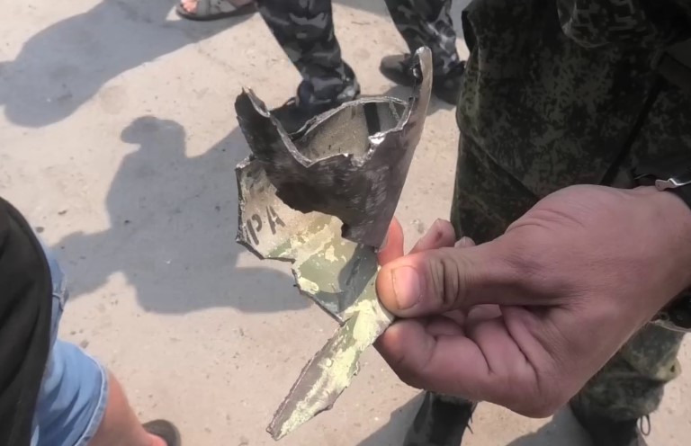 Три человека погибли из-за попадания украинского снаряда в магазин «Горняк» в Донецке