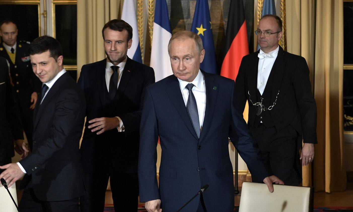 Встреча Путина и Зеленского возможна только после успешной работы переговорщиков