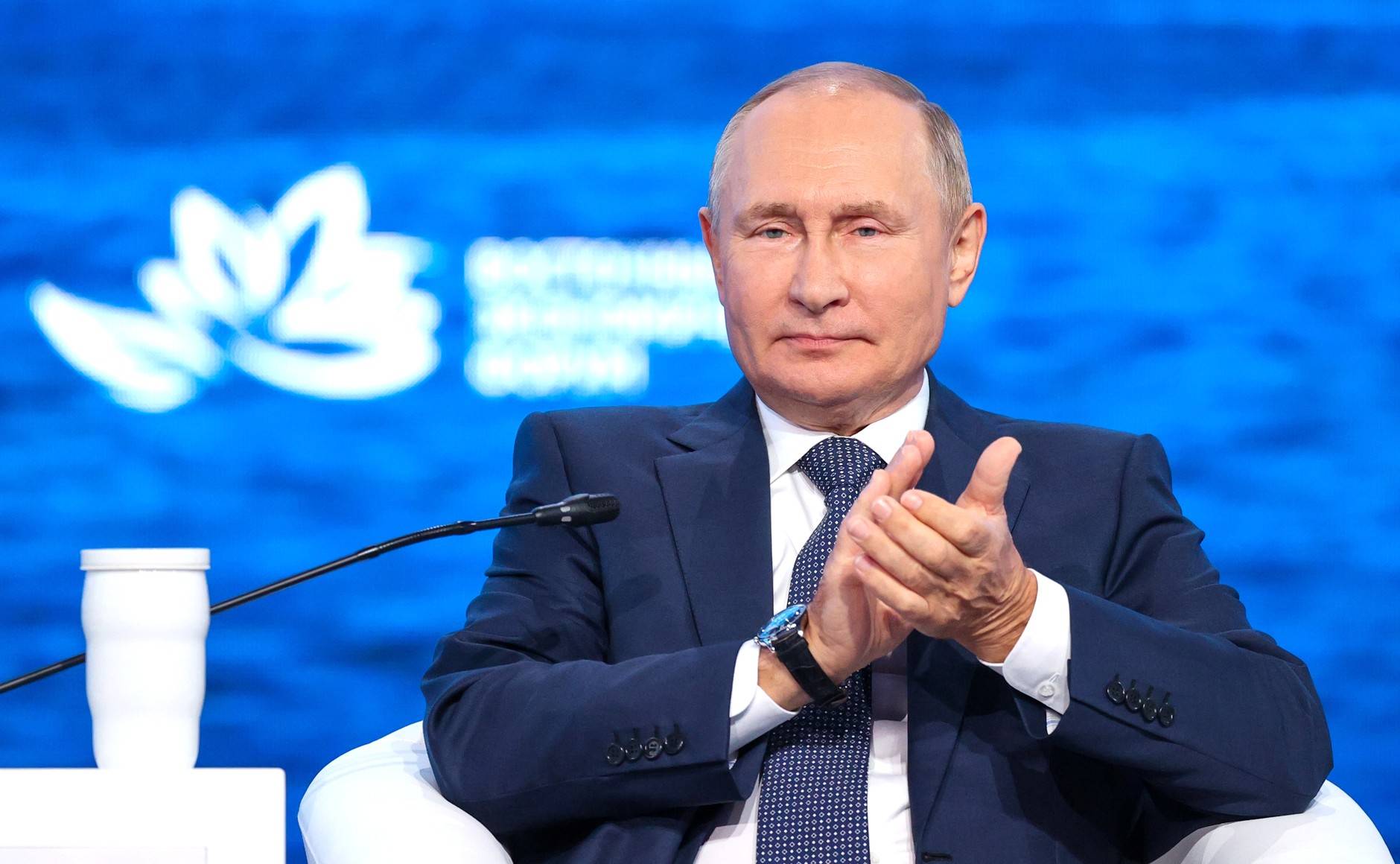 Путин про санкции Европы: «Мёрзни мёрзни, волчий хвост!»