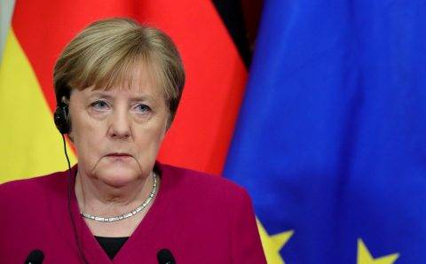 Ангела Меркель призвала Запад не отмахиваться от слов Путина, словно от блефа
