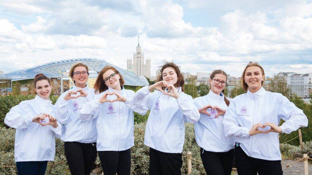 За знак «Волонтера Москвы» решили побороться более тысячи человек