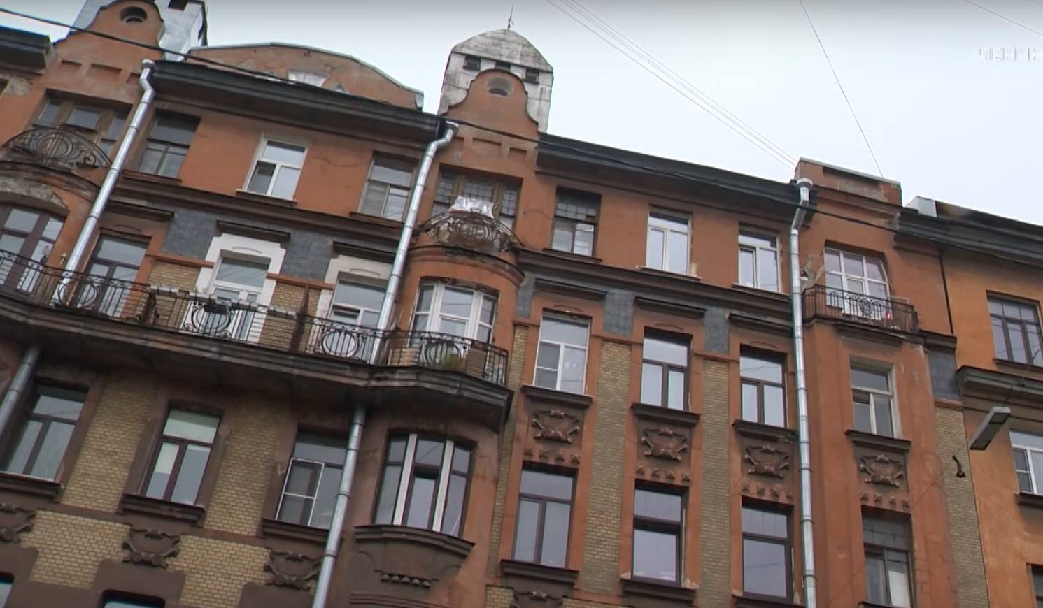 В Петербурге может разрушиться исторический дом Чубакова из-за незавершенных до холодов противоаварийных работ
