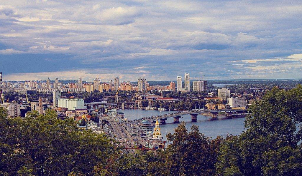 Кличко: Часть Киева лишилась света и воды после ударов по объектам критической инфтраструктуры
