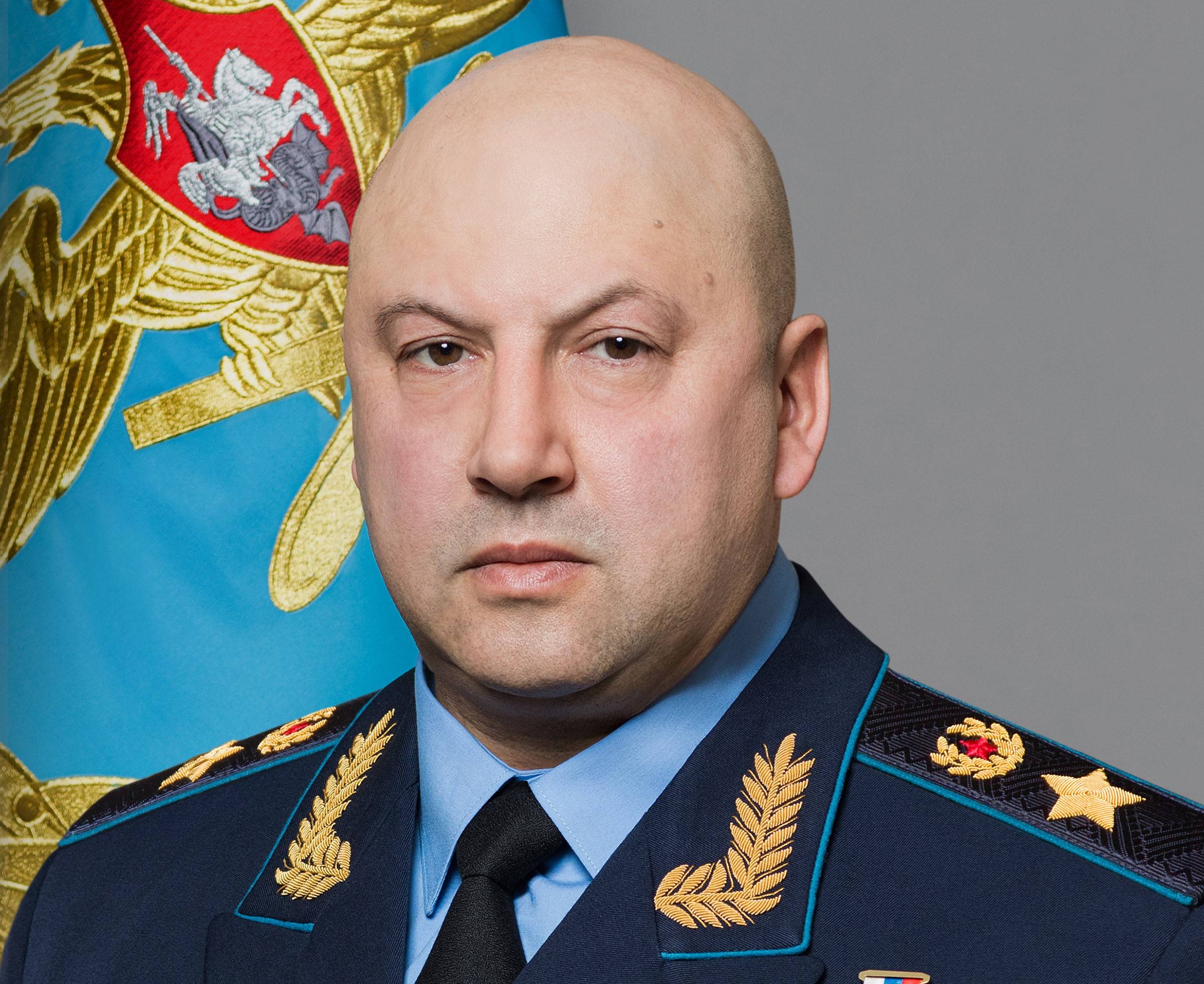 Военный эксперт Петр Краснов полагает, что генерал Суровикин на новом посту столкнется с «тяжелым наследством»
