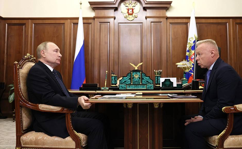 Президент РФ заявил о готовности расширить экспорт удобрений на мировые рынки