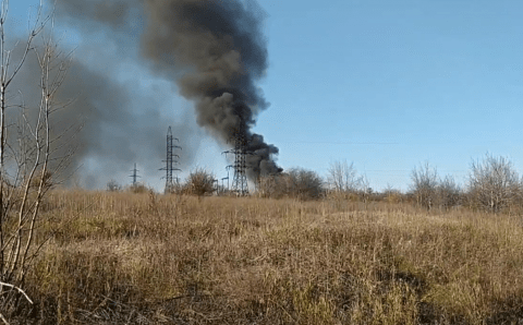 Украинские боевики обстреляли электроподстанцию, питающую Ясиноватую