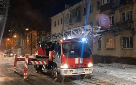 Люди пострадали при взрыве газа в трехэтажке в Ярославле