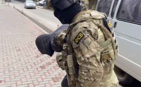 ФСБ задержала агента СБУ и его пособника в Херсонской области за шпионаж